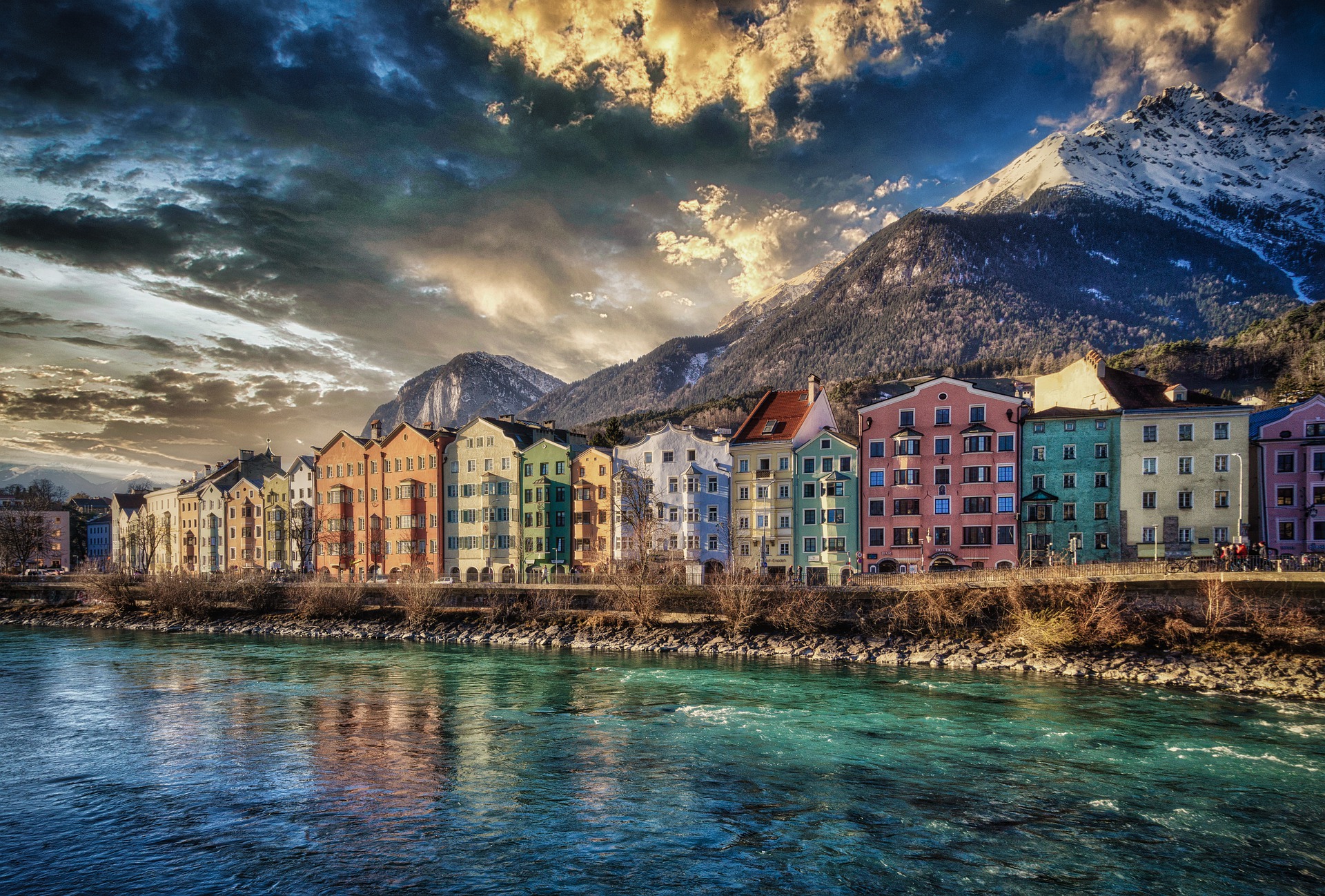 innsbruck-g2166b73eb_1920.jpg